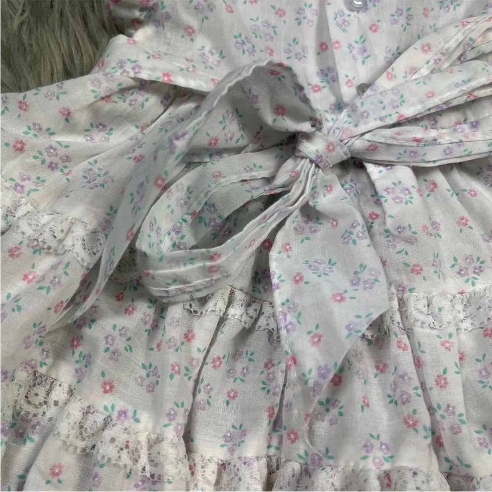 Vintage Polly Flinders White Smocked Floral Ruffle Tie Back Baby Girls Dress